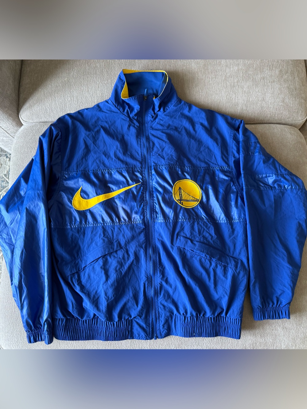 Nike Golden State Warriors NBA Courtside Full Zip Jacket Blue Yellow M